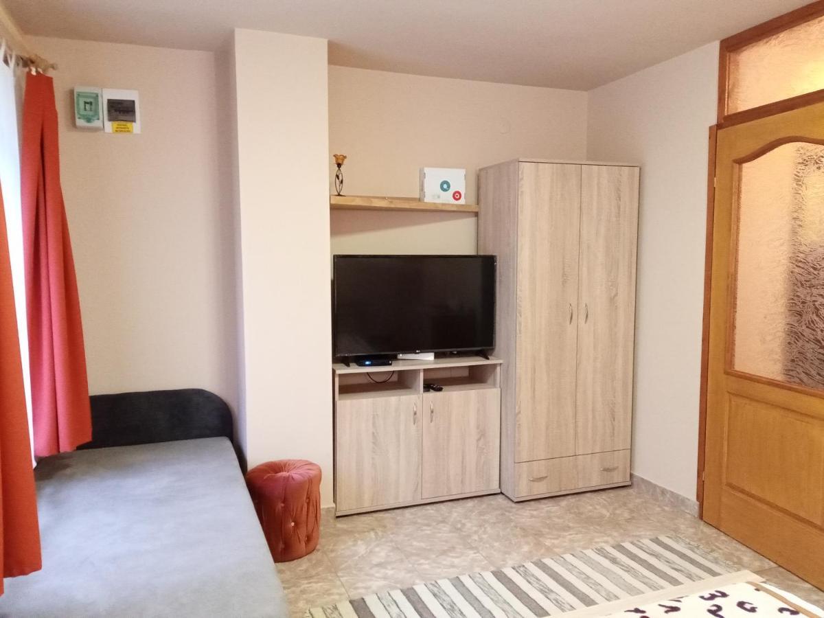 Éva vendégház Guesthouse Hajdúszoboszló Esterno foto