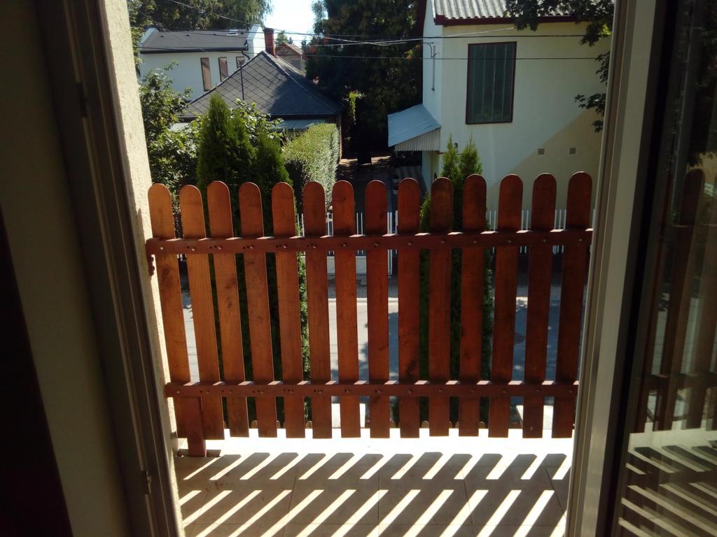 Éva vendégház Guesthouse Hajdúszoboszló Esterno foto